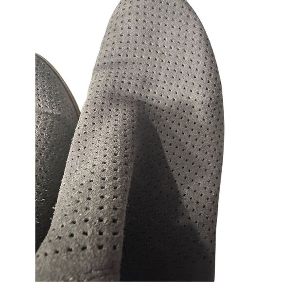 Tom’s perforated ankle bootie sz 7 grey women’s boots deia - Picture 8 of 10